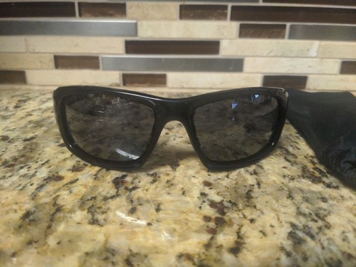 Oakley valve sunglasses size - oakley,