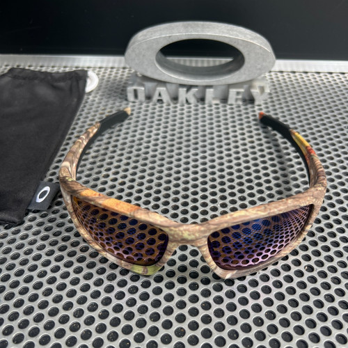 Oakley new valve woodland - new,